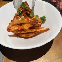 焼肉 ちゃんぷ 吉祥寺店 - 持ち帰りたい位だった浅漬けキムチ。