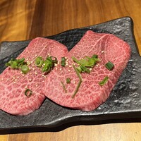 焼肉 ちゃんぷ 吉祥寺店 - イチオシのトウガラシ。