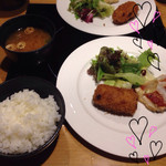 飛騨牛一頭家 馬喰一代 名古屋 - 本日のお料理二種♡ご飯とお味噌汁♡