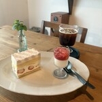 お昼とおやつ 黒柴商店 - 