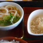 味市場美食倶楽部 - うどん、大根のそぼろ煮