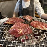 炭火焼肉ホルモンさわいし - 