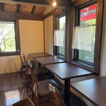 珈家 - 店内