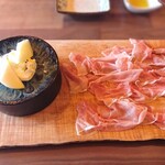 プロシュッテリアモリモト - 