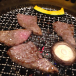 和牛 まつした - バラ焼き焼き