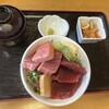 まぐろの山正 - 料理写真:まぐろ三色丼　　　　1350円