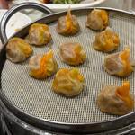 徳発長 - この店で人気のアヒル餃子