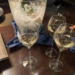 バーホテル 箱根香山 - シャンパンで乾杯