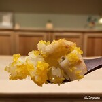 御料理 寺沢 - たっぷりの唐墨が削られた穴子の白焼の飯蒸し