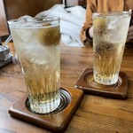 キャラウェイ - 梅酒サワー（500円）　手作り？大きな梅の実入り