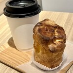 コーヒースタンド 36℃ - 背の高いプレーンシュークリーム