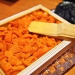 すし処 錦 - 由良の赤雲丹