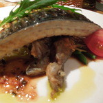 ２０１４年６月：肉厚の半身のサバ、タレが絶品