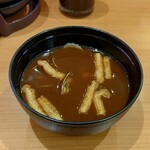 無添くら寿司 - あさり入り赤だし (税込)250円 (2025.03.18)