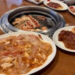 焼肉冷麺やまなか家 - 