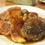 キッチン カトウ - ポークピタカとハンバーグ