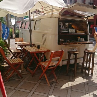 マグニーズ コーヒートラック_2