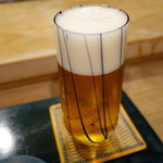 Hidezushi - 先ずは生ビールをグラスで