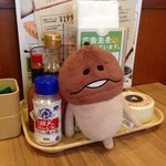 ガスト - 調味料の置き方がかわった。