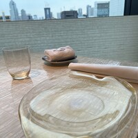 ベージュ アラン・デュカス 東京 - 