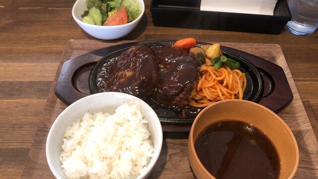 cafeanndokittinnhakkuru