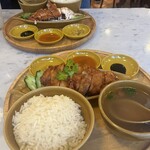 シンガポール海南鶏飯 水道橋店 - 