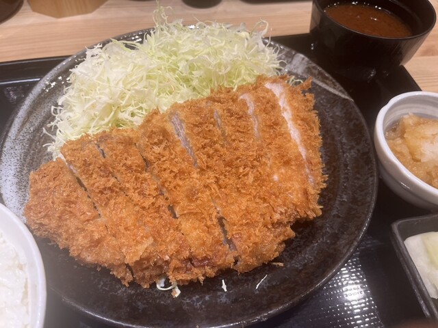 とんかつまるや 新宿三井ビル店 - 都庁前/とんかつ | 食べログ