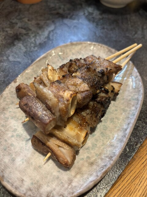 やきとん酒場 まんたん - 鶴岡（もつ焼き）の写真