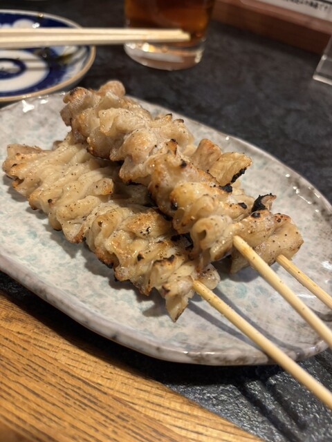 やきとん酒場 まんたん - 鶴岡（もつ焼き）の写真