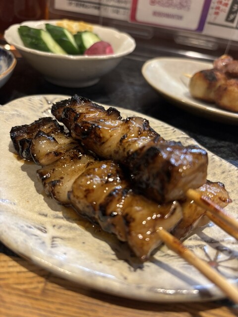 やきとん酒場 まんたん - 鶴岡（もつ焼き）の写真