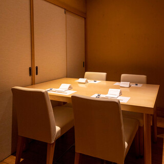 専用通路で他のお客様と顔を合わせず利用できる完全個室