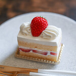 ラ・メール・ブランシュ - シャンティ・オ・フレーズ☆