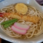 林屋 - 「天ぷらうどん定食」（1,380円）のうどん