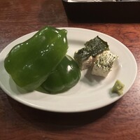カルネジーオ イースト - 