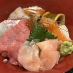 日本海庄や - 海鮮丼！