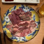 ホルモン焼肉　ぶち - 