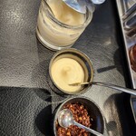 東京油組総本店 - 油組スペシャル、マヨ、すりおろしニンニク