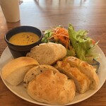 喫茶ランプティラ - 