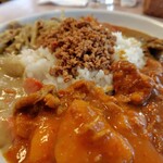松本メーヤウ 桐店 - 欲張ってたくさんかけちゃったカレー