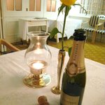 フランス料理 ル・トリアノン - ('09/12)シャンパン
