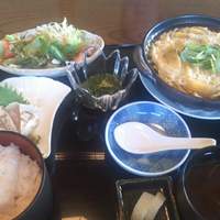 名古屋コーチン・旬菜 一鳳 金山本店 - 親子陶板膳