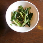 楽縁 - トッピングのニラです