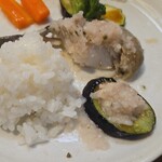 キッチン ブルー グローブ - ズッキーニをひいてのポワレ