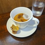 キッチン ブルー グローブ - ホワイトコーヒーへ