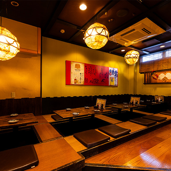 古伊万里焼 色絵『錦梅桃祥瑞文』割山椒向付(五客) 在銘 料亭 割烹 居酒屋 古伊万里焼 色絵『錦梅桃祥瑞文』割山椒向付(五客) 在銘 料亭 割烹