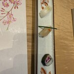 対馬のどぐろとイカ活き造り 博多 魚蔵 - 