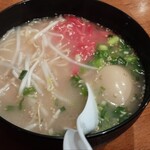 お好み焼 サンタナ - 料理写真:とんこつラーメン。チャーシューもあるよ