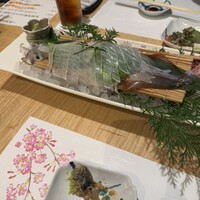 対馬のどぐろとイカ活き造り 博多 魚蔵 - 