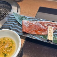 飛騨牛一頭家 馬喰一代 長良本家 - 