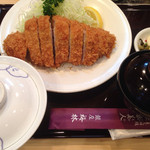 ロースカツ定食 2800円